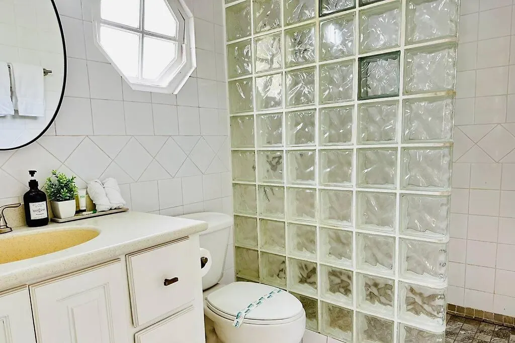 Apartment Falcon Islandview - Airport Pickup Available - 24Security Montego Bay